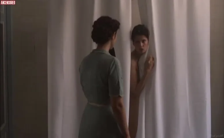 Laetitia Casta Sexy Scene  in Arletty, Une Passion Coupable 