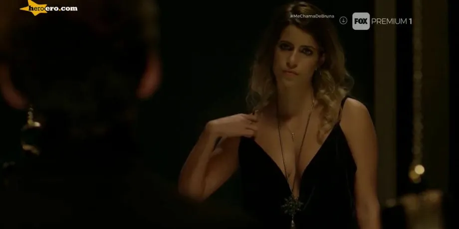 Maria Bopp Nude - me Chama De Bruna - S02e02 (BR 2017) BDSM Fetish Scene 