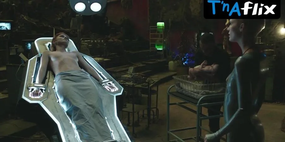 Amanda Collin Sexy Scene  in Raised By Wolves 
