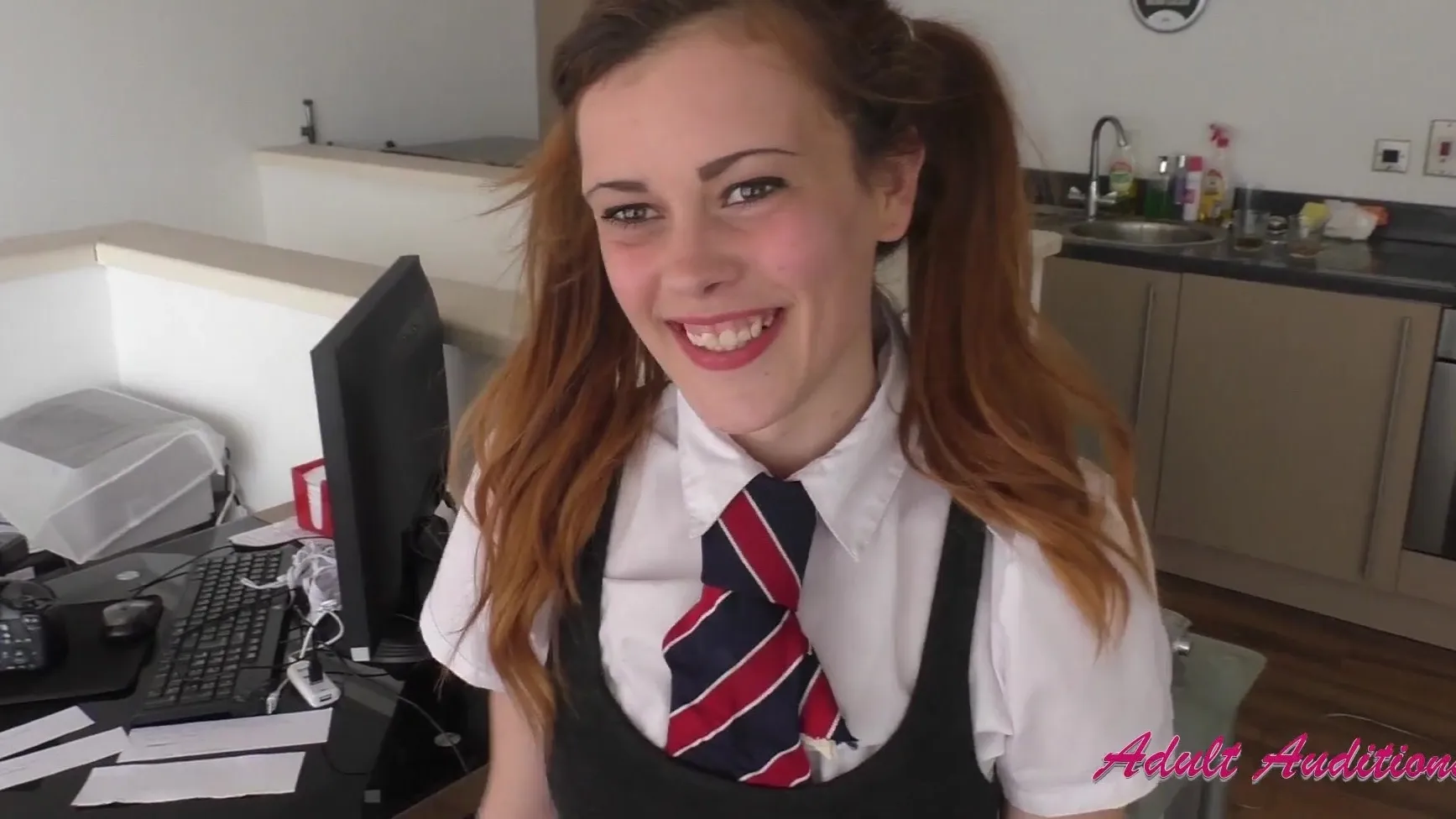Redhead brit te*** gave a blowjob on casting, getting facialized after POV 