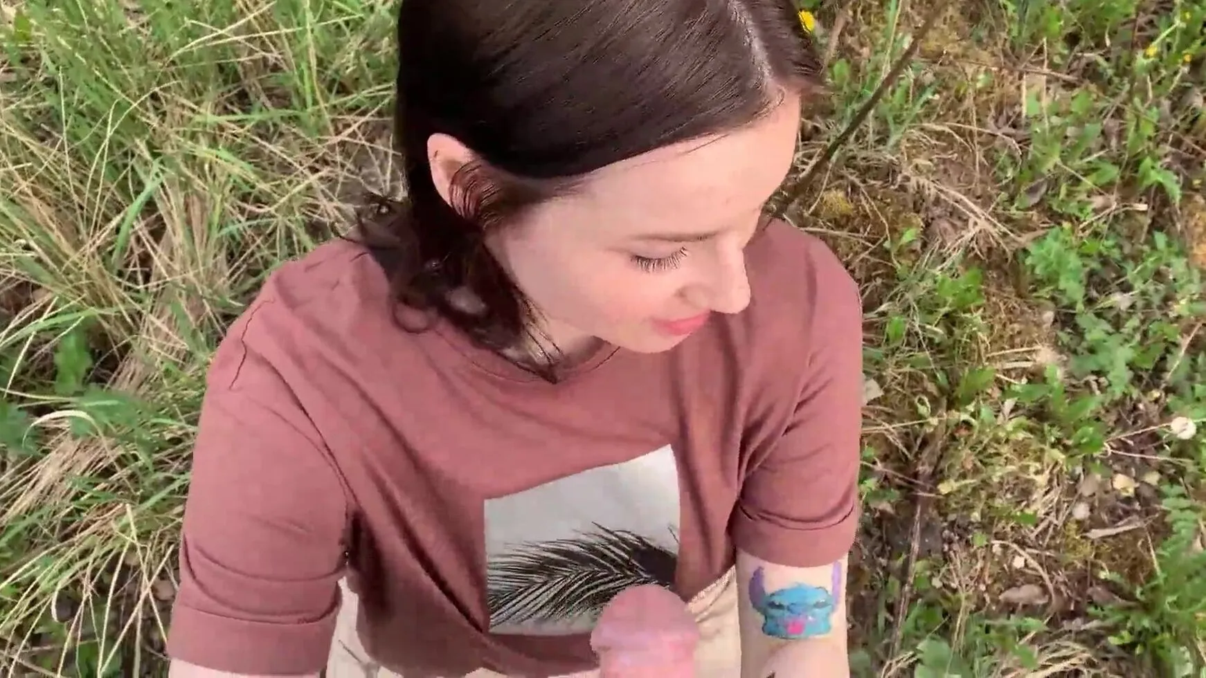 Public blowjob from amateur slut with a huge cock is worth every penny - Olivia Moore 