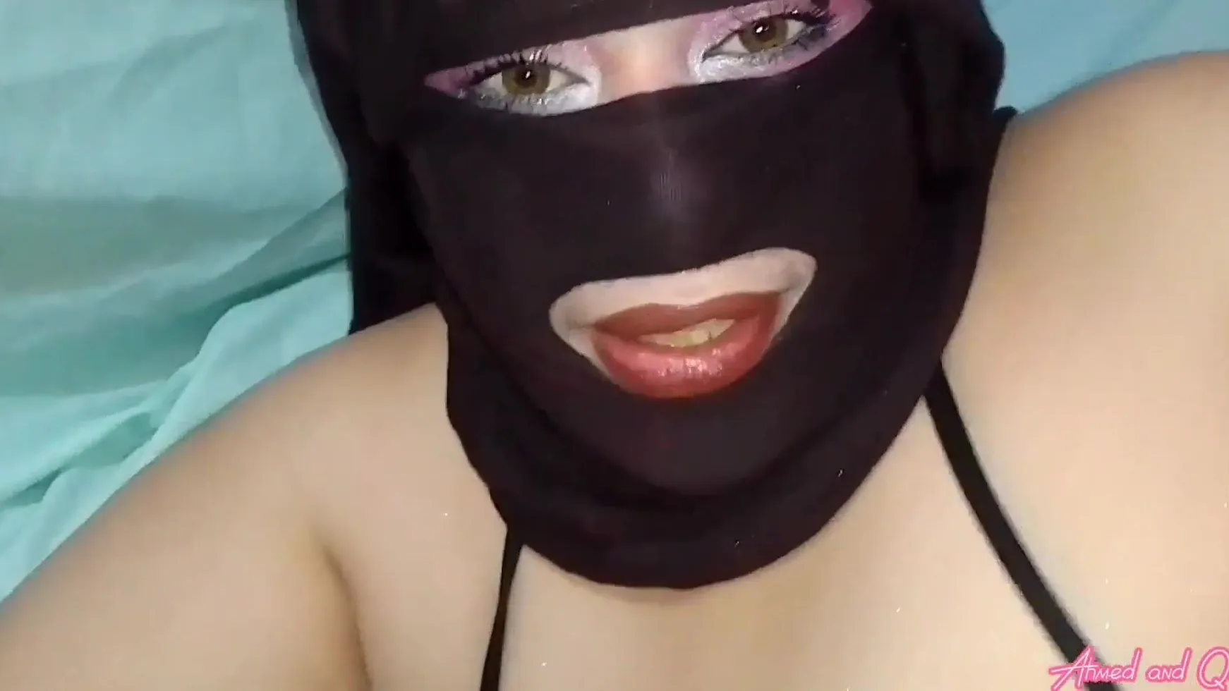 Wild Arab Sex: Neighbor Milks Plump Prostitue from Port Said 