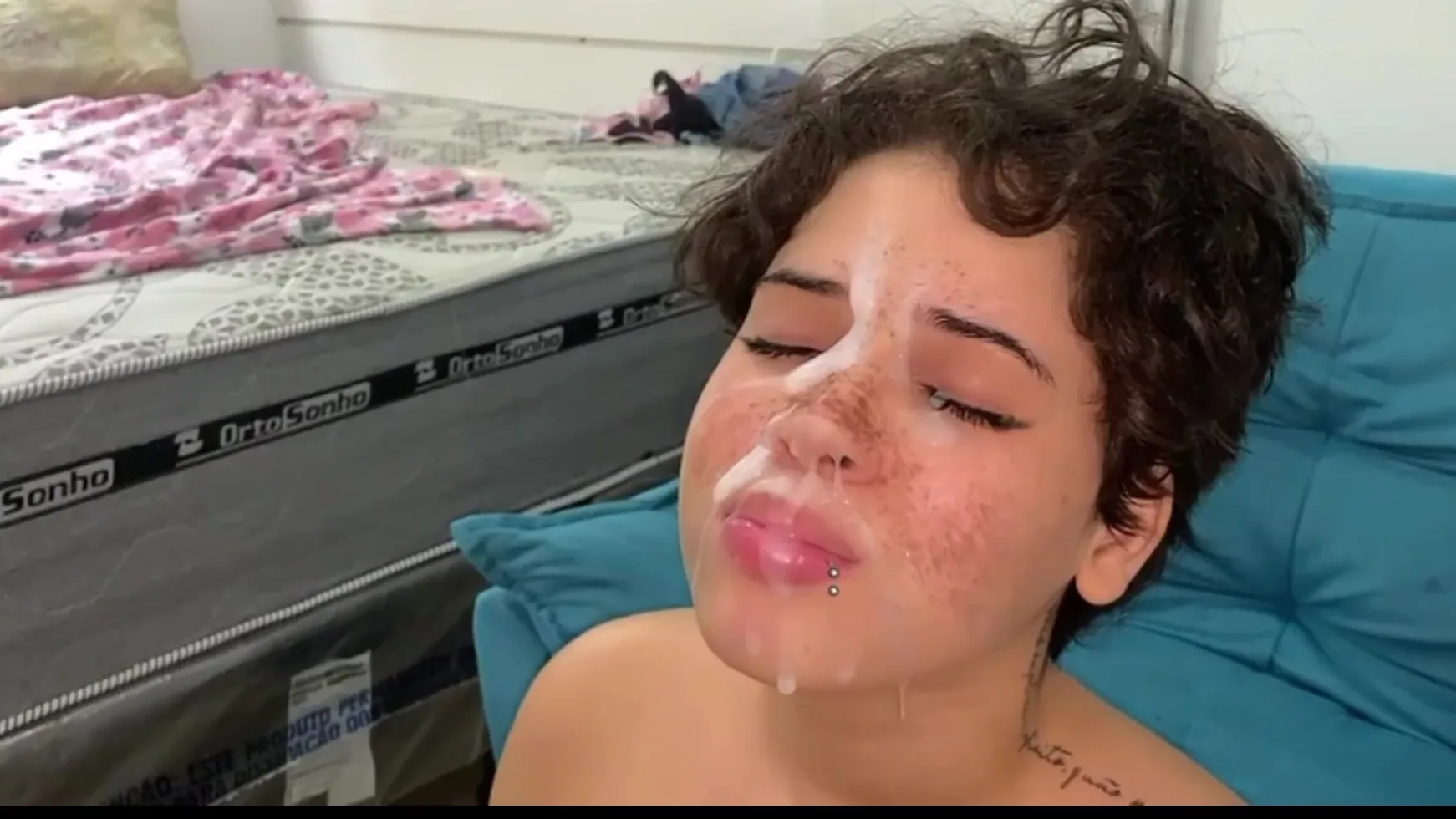 TikTok Slut Takes a Messy Facial 