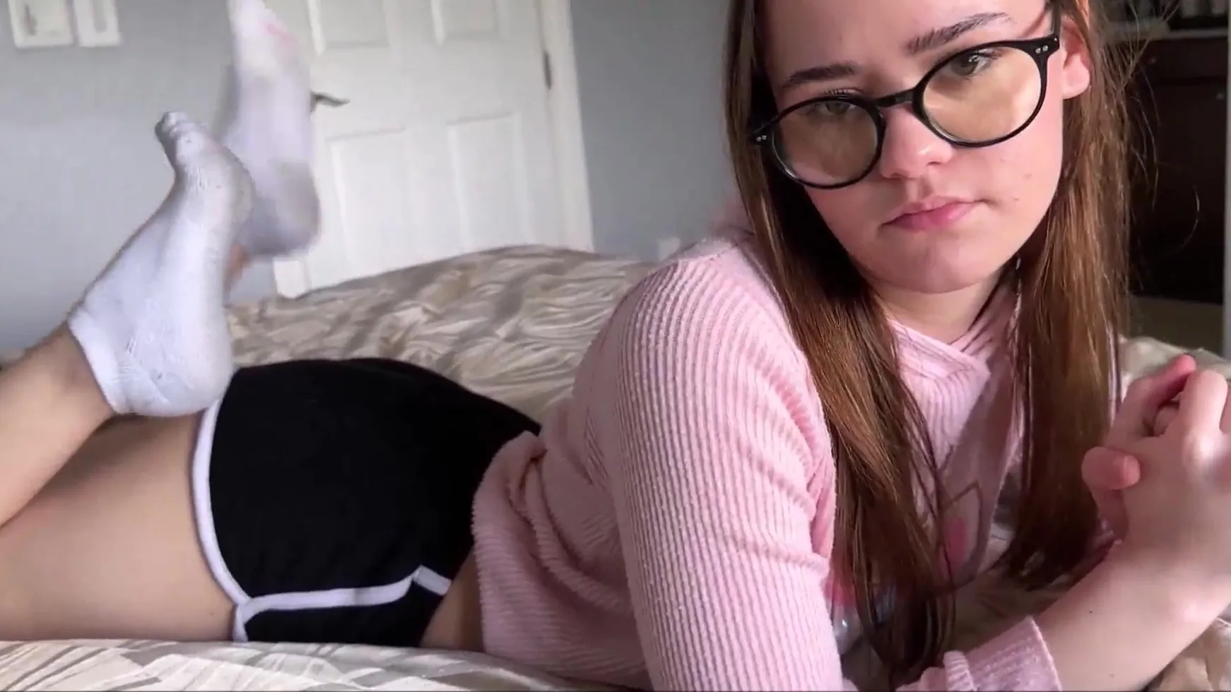 Nerdy Step-Sis Trinity Olsen Masters the Art of Squirting in Family Therapy Session with Alex Adams 