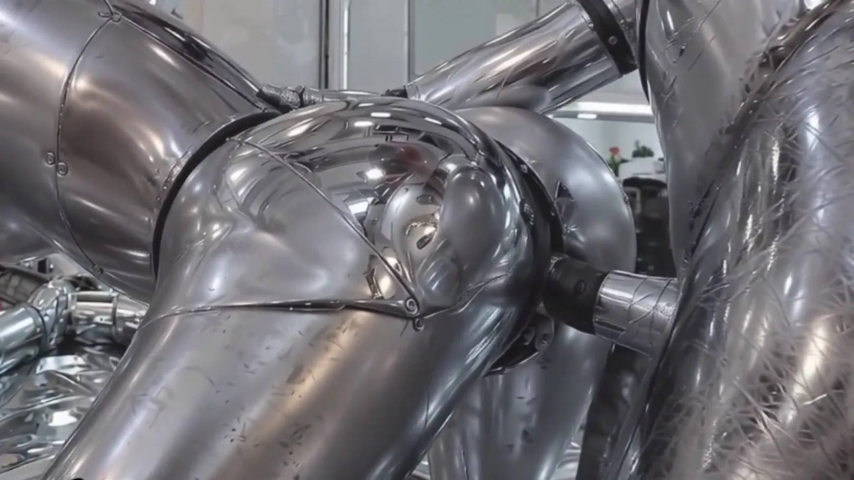 Robo Stud Fuck Machine Bends Sexbot Bitch Over & Rides Her Hard 
