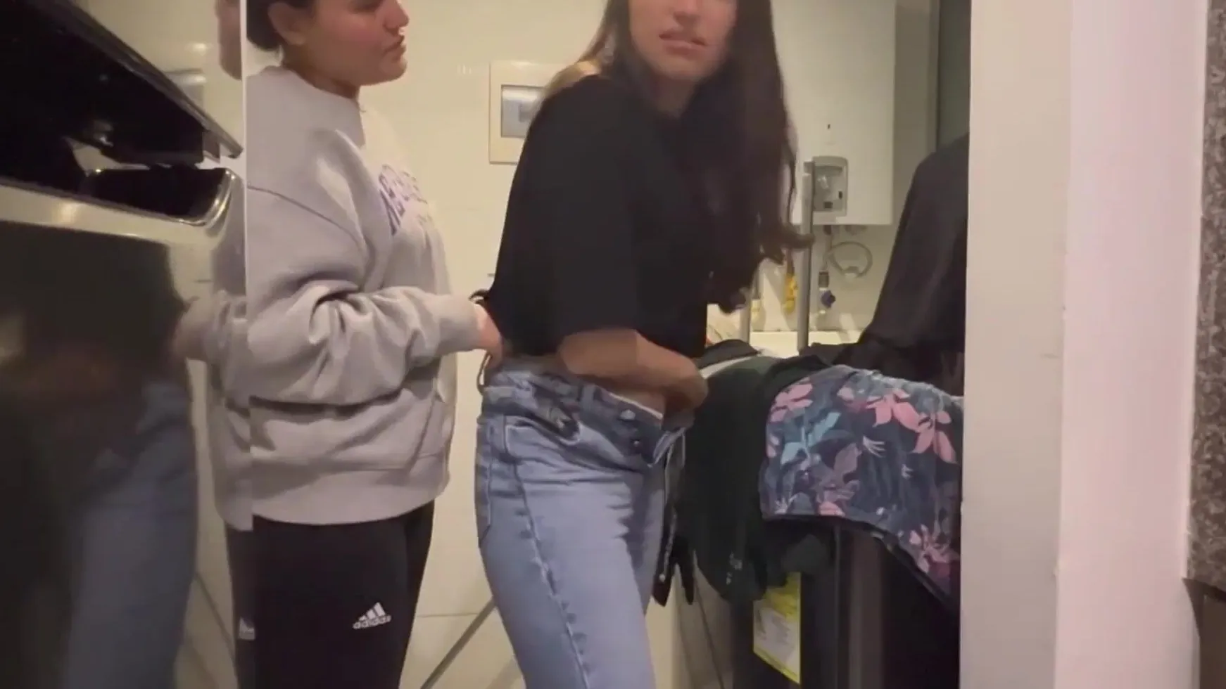 My Slutty Nanny Can't Keep Her Hands Off My Pussy, Fuck She Washes My Clothes & Makes Me Cum 
