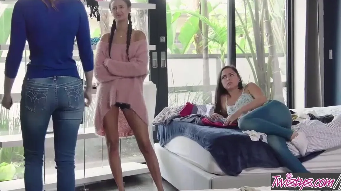 Lesbian Step-Mom Teaches Young Cutie the Art of Masturbation 