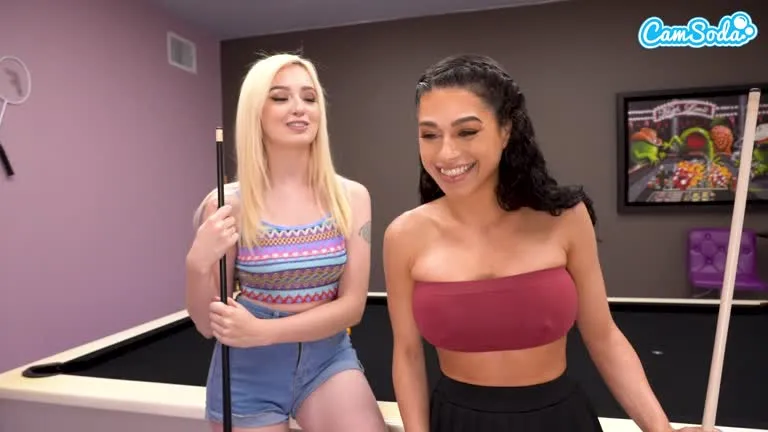 Camsoda-Lesbian Te*** Rubbing Their Pussies Together 
