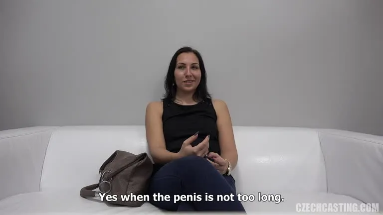 Sexy Brunette Zuzana Fingered In Casting 