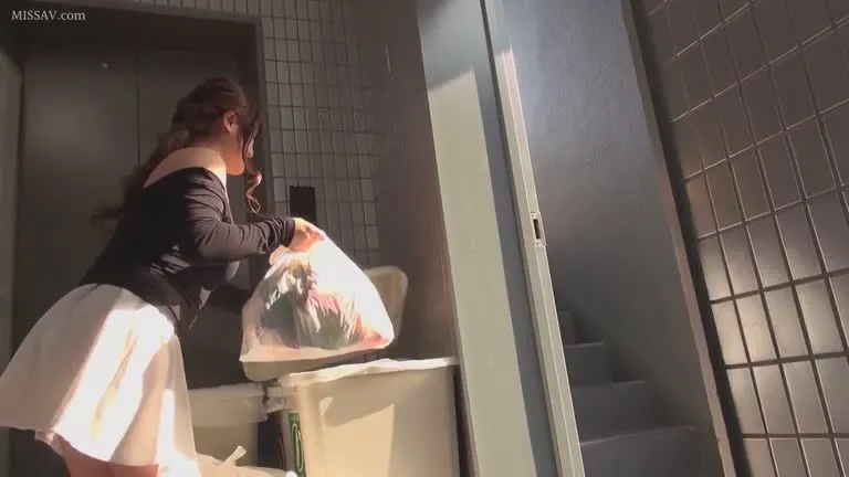 [Uncensored] Braless Neighbour - Kisumi Inori 