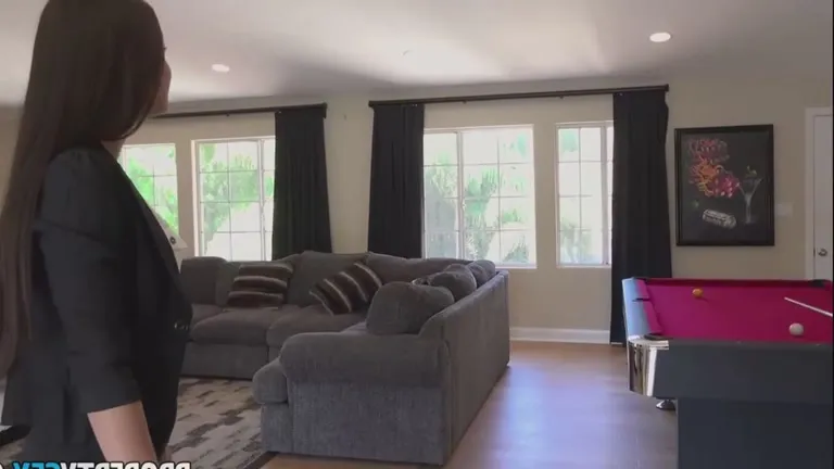 Id Like To Fuck My Real Estate Agent 