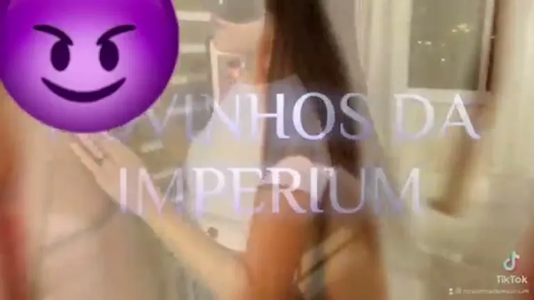 Negao Esfolou Sua Buceta 