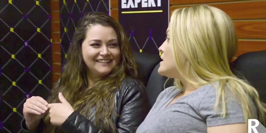 Alexis talks about how to dance on a cock properly (Alexis Texas) 
