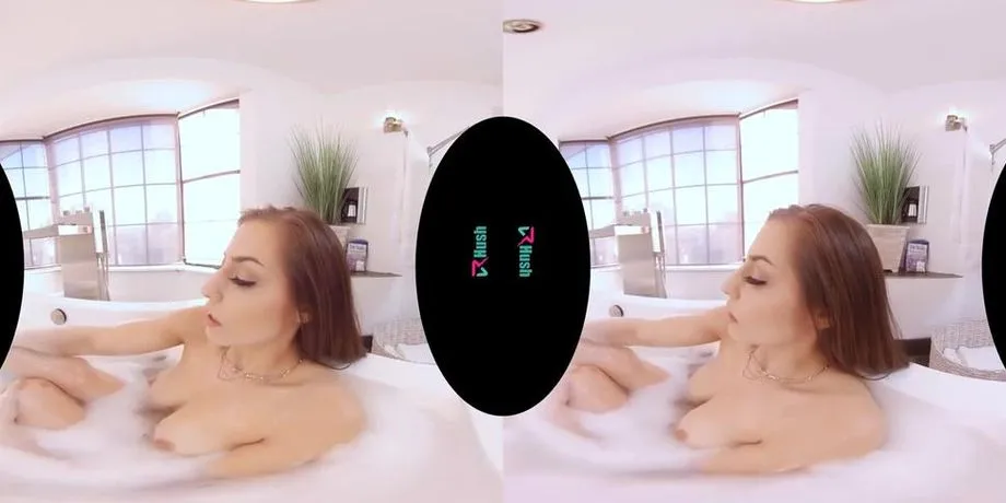 Demn This Curvy Girl... 1080p - Spencer Bradley 