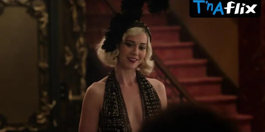 Mary Elizabeth Winstead Sexy Scene  in A Gentleman In Moscow 