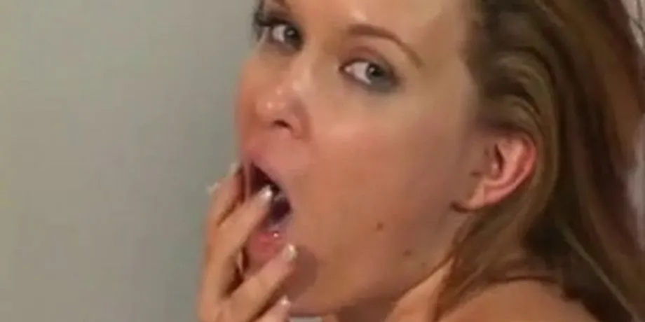 sasha knox satisfies a group of men with her mouth (Addison Miller) 
