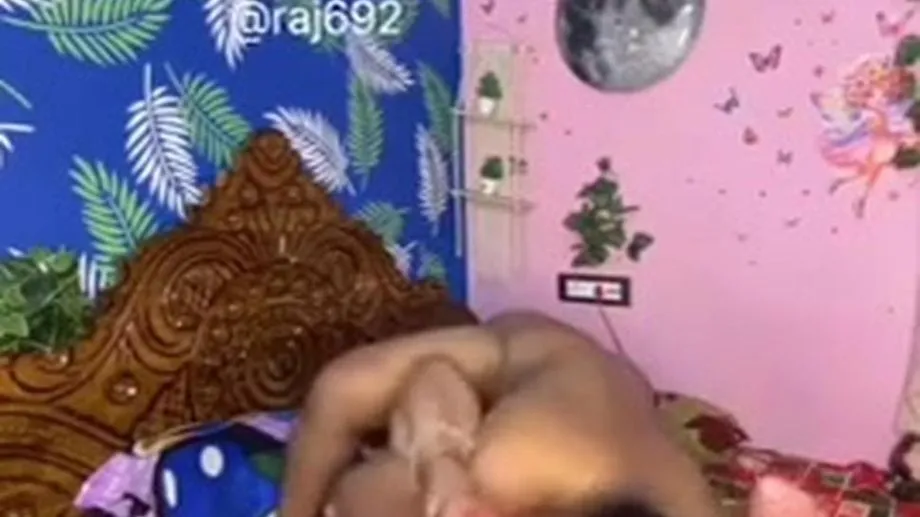 V-Hot-Sweti-stripchat-ticket-show 