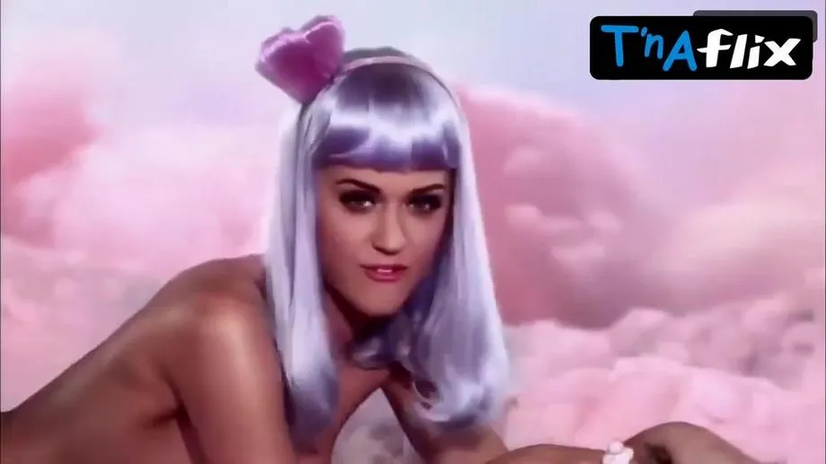 Katy Perry Breasts Scene  in Omg Wet Boobs! 