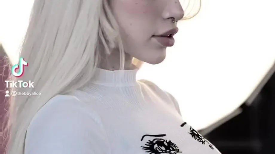Alice Delish / https: Nude Leaked OnlyFans/Patreon Video #1361 - EroThots (Olga Shkabarnya) 