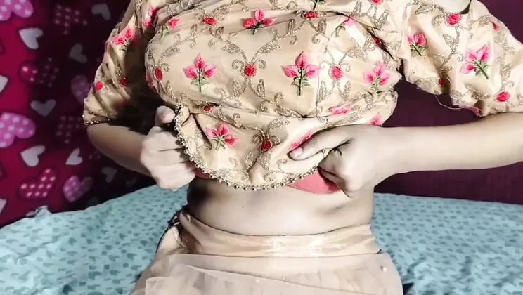 Indian Girl Priyank Fucks Hardcore After Marriage Proposal - Desi Homemade Sex 