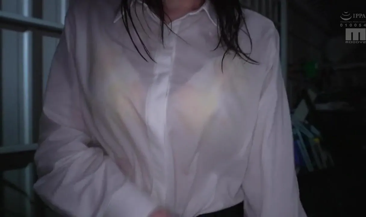 MIDA-675 Ayase Maria, a Shibuya ward office lady, was t 
