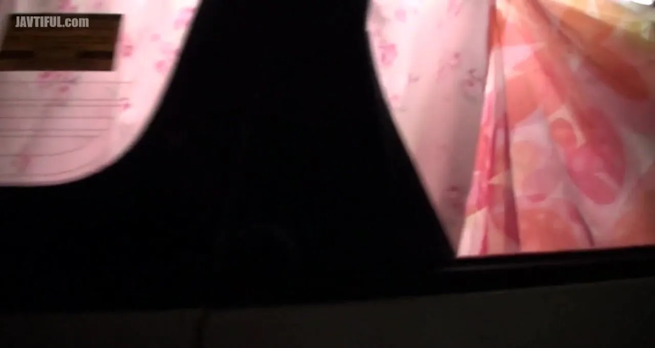 SCPX-089 On the verge of being caught! Track down the true nature of this mobile real salon that has slipped through the legal net! Is it tr Censored 