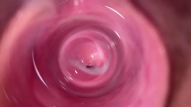 Camera deep inside my creamy pussy 