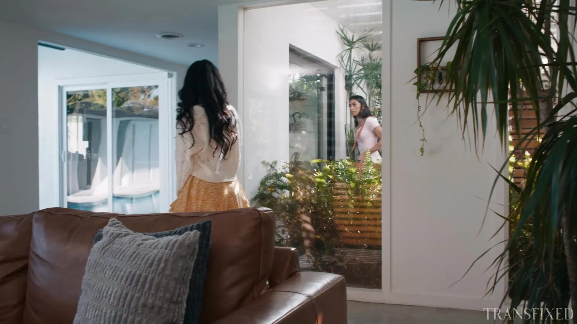 Transfixed - Yhivi and Chanel Chance An Unexpected Craving 