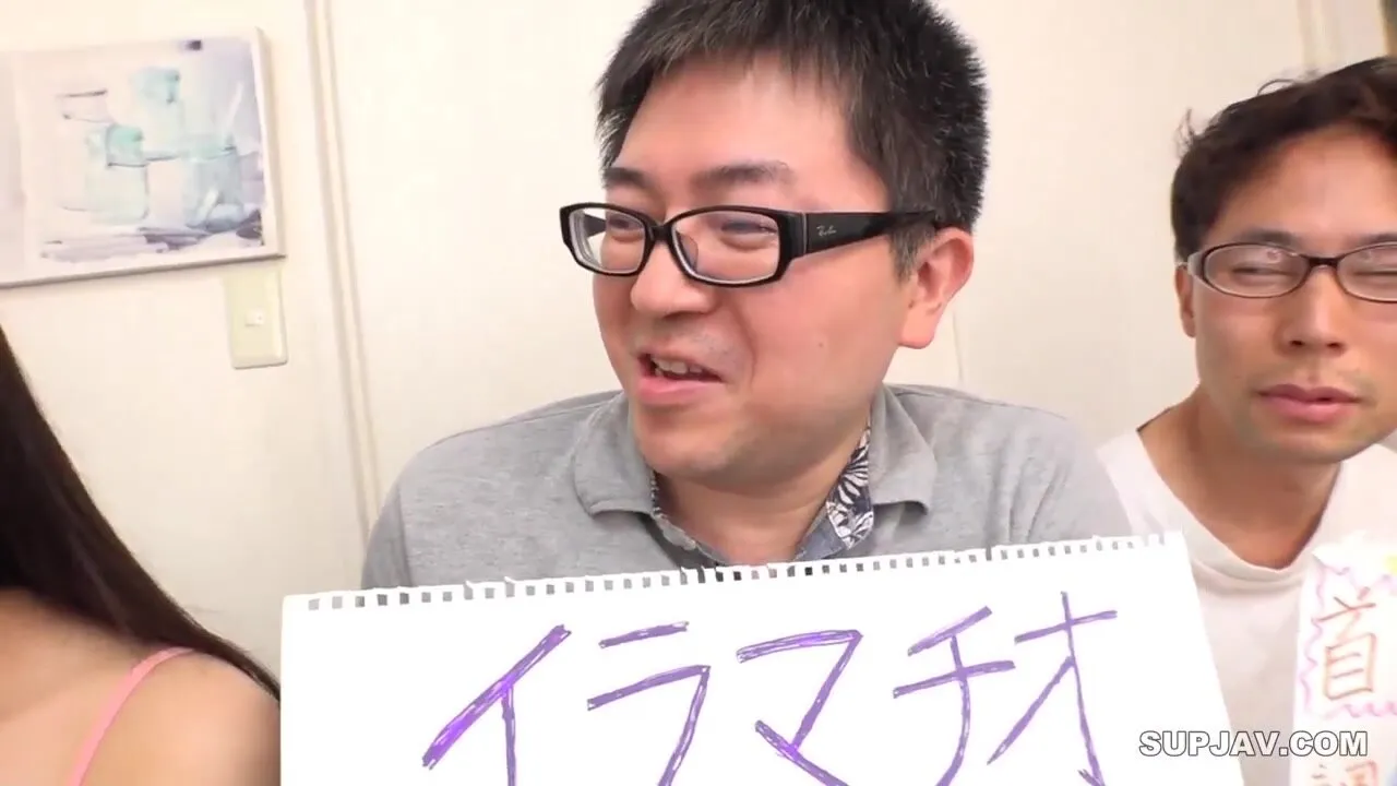 TENN-017 A large gathering of dangerous amateurs! ! ! Play a prank on Riko and emit 10 pleasure juices! Uruki Sarara 