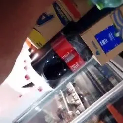 FLAGRA NO MERCADO A PUTA COM A POLPA TODA DE FORA #vouyer 