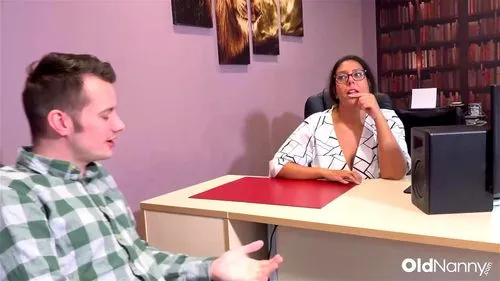 Busty British Lady Enjoys Seducing Handy Horny Guy 