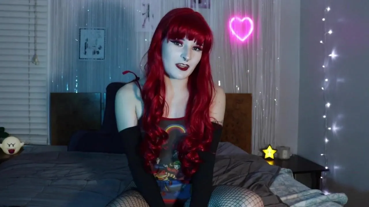 Vore Girlfriend Shrinks & Eats U (TEASER) 