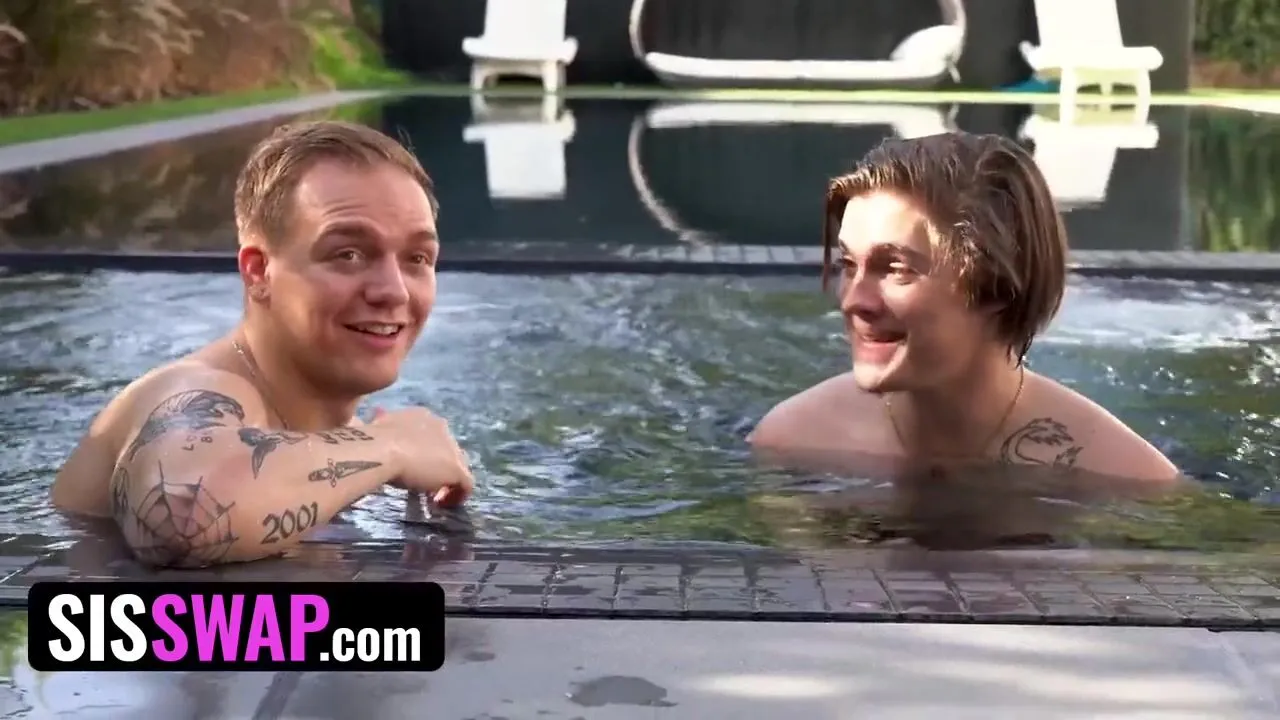 Poolside Temptations: A Unfathomable Analysis Extended Cut Pt.1 With Coco Lovelock & Theodora Day - SisSwap 