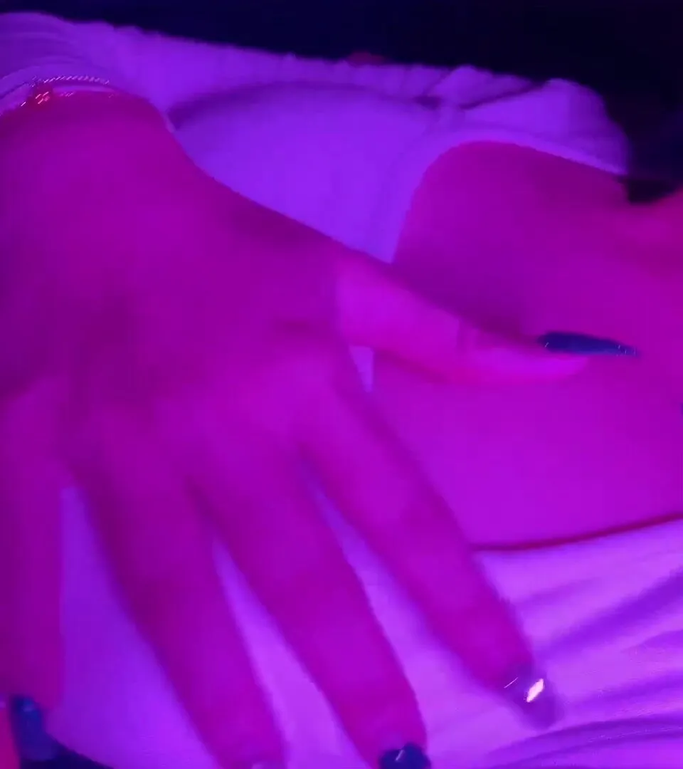 purple light masturbation 