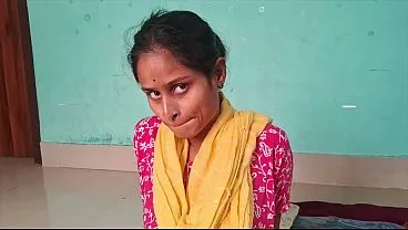 Watch Homemade Bhabhi\'s Warm Affair with the Neighbour: Firm & Secret Smashes with Natural Tits and Ass to Mouth Action! 