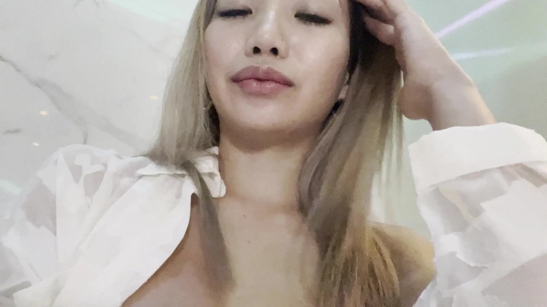 Princess Leni - Worship me loser 