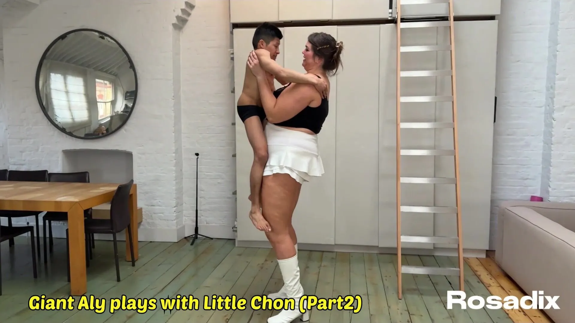 Rosadix Films - Wolrds Biggest Amazon Vs Smallest Bodybuilder Brutal Lift And Carry Action 