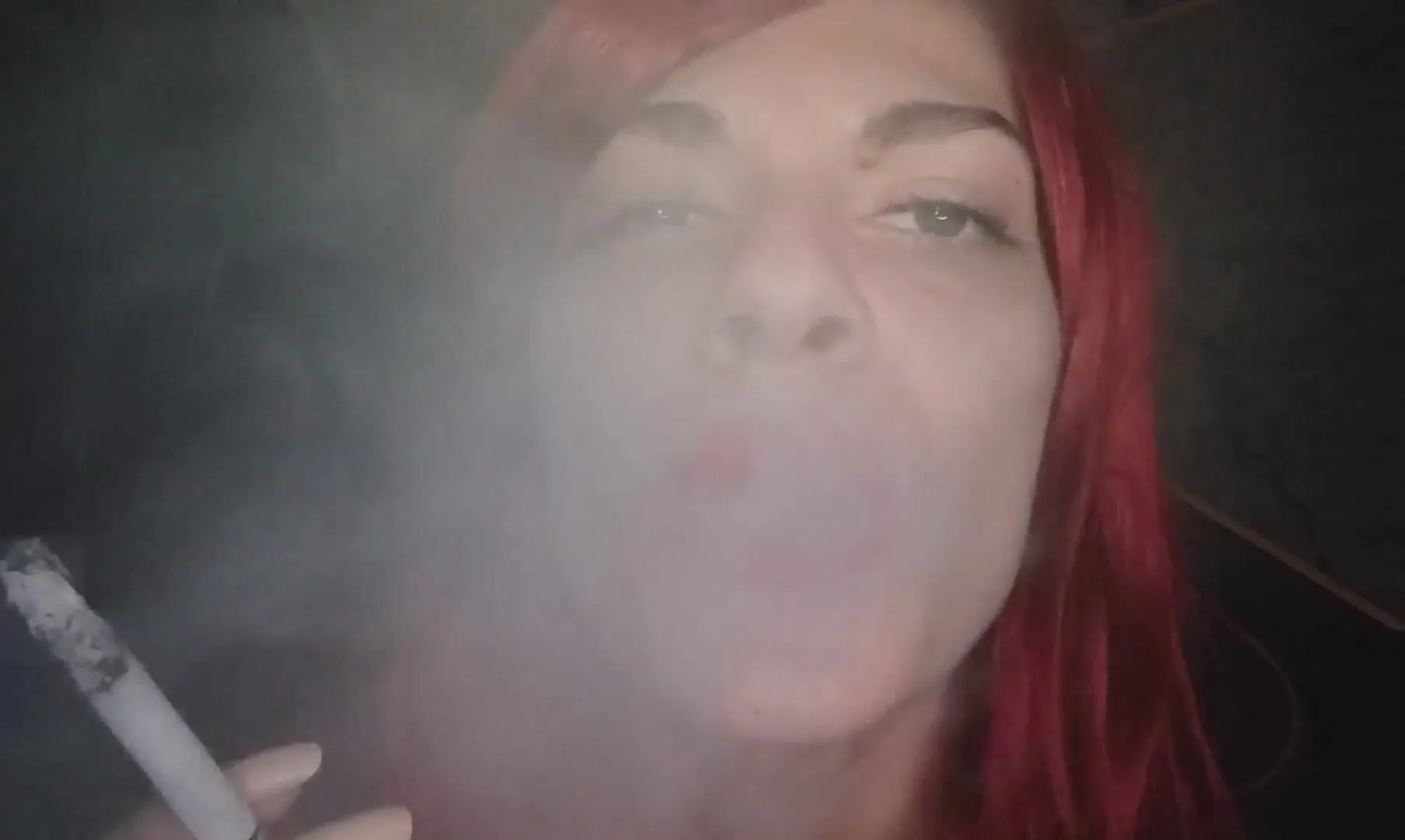 Goddess Marlena - White Filter, Red Lips 